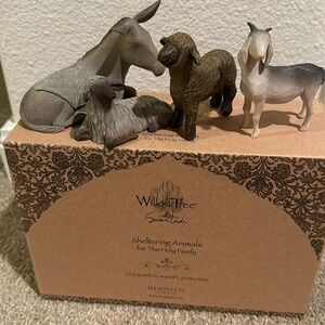 Willowtree Sheltering Animals for the Holy Family.